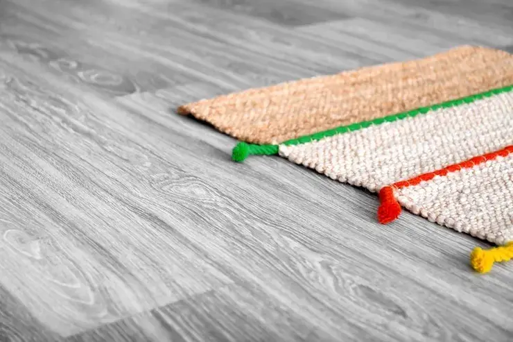 light-carpet-floor_392895-238968.webp